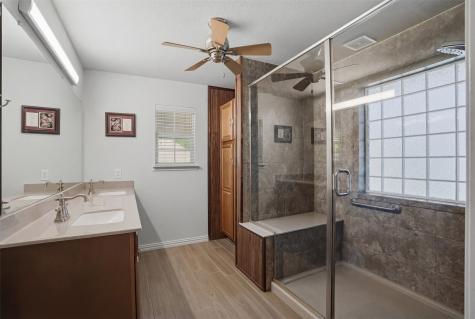 8600 Laughing Waters Trail Mckinney TX 75070