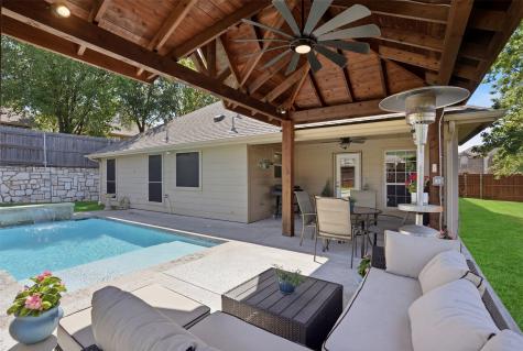 8600 Laughing Waters Trail Mckinney TX 75070