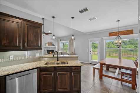 337 Kingdom Boulevard Lindale TX 75771