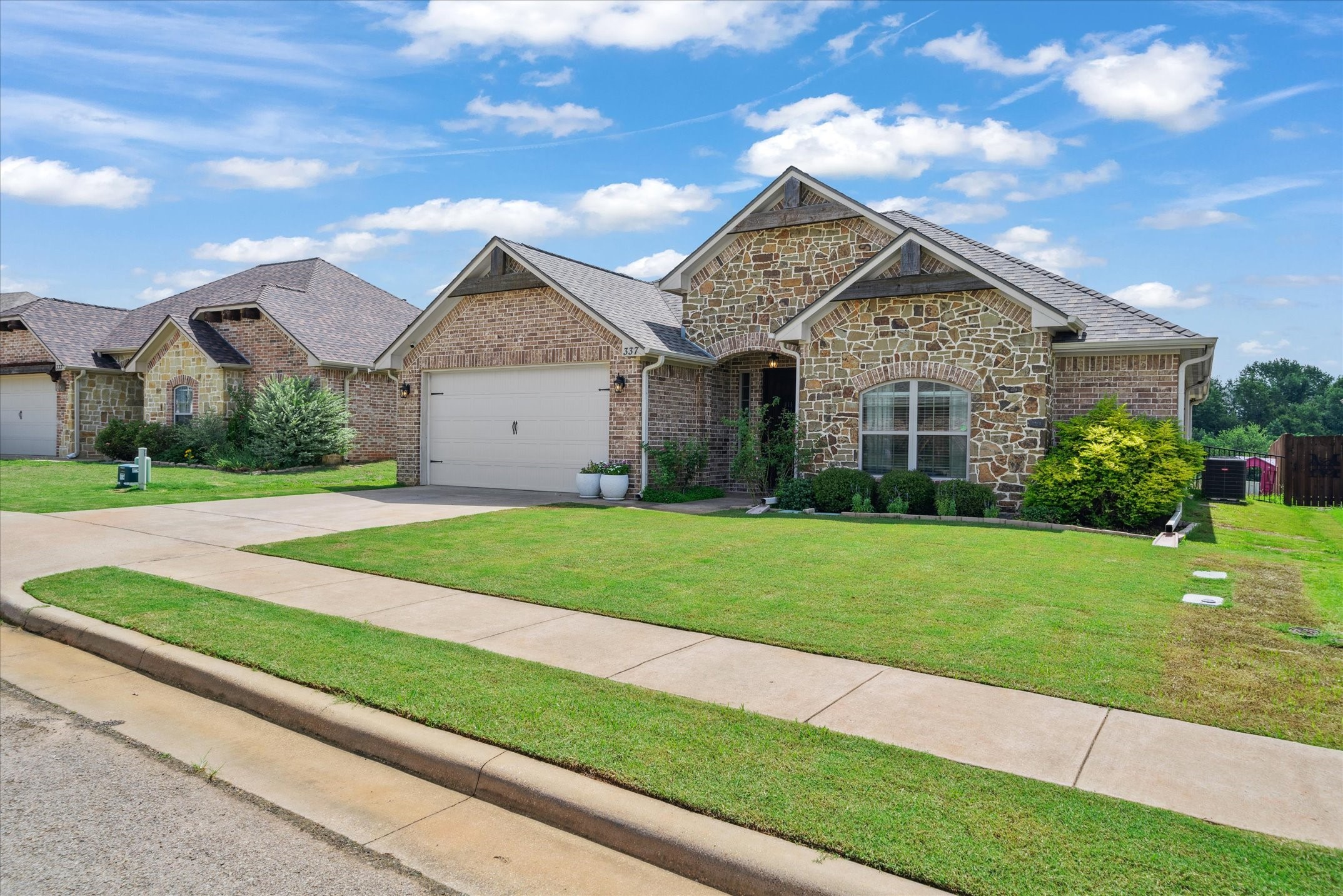 337 Kingdom Boulevard Lindale TX 75771