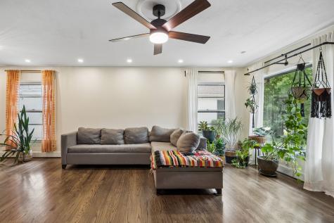 2006 Elmwood Boulevard Dallas TX 75224