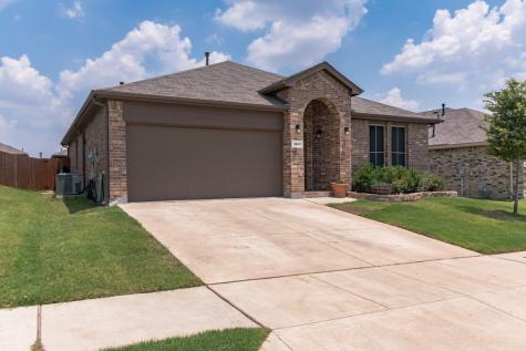 1004 Pierz Drive Fort Worth TX 76177