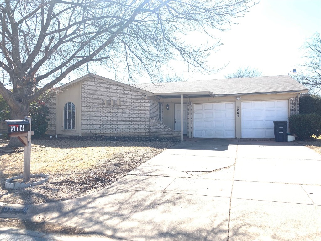 5604 Pinson Street Fort Worth TX 76119