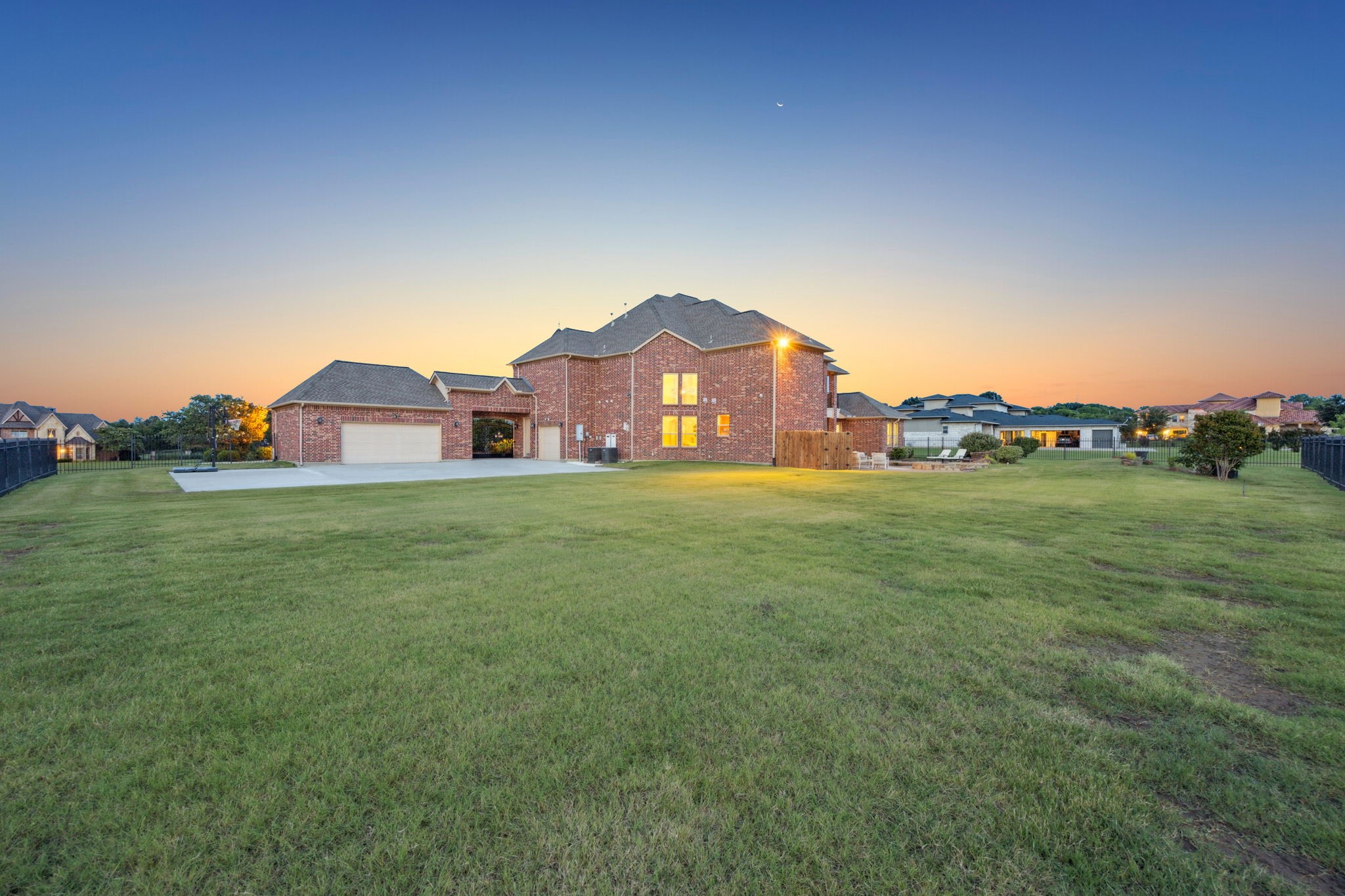211 Tanner Creek Circle Sunnyvale TX 75182