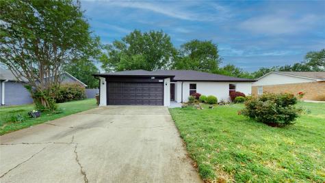 7241 Windcrest Lane North Richland Hills TX 76182
