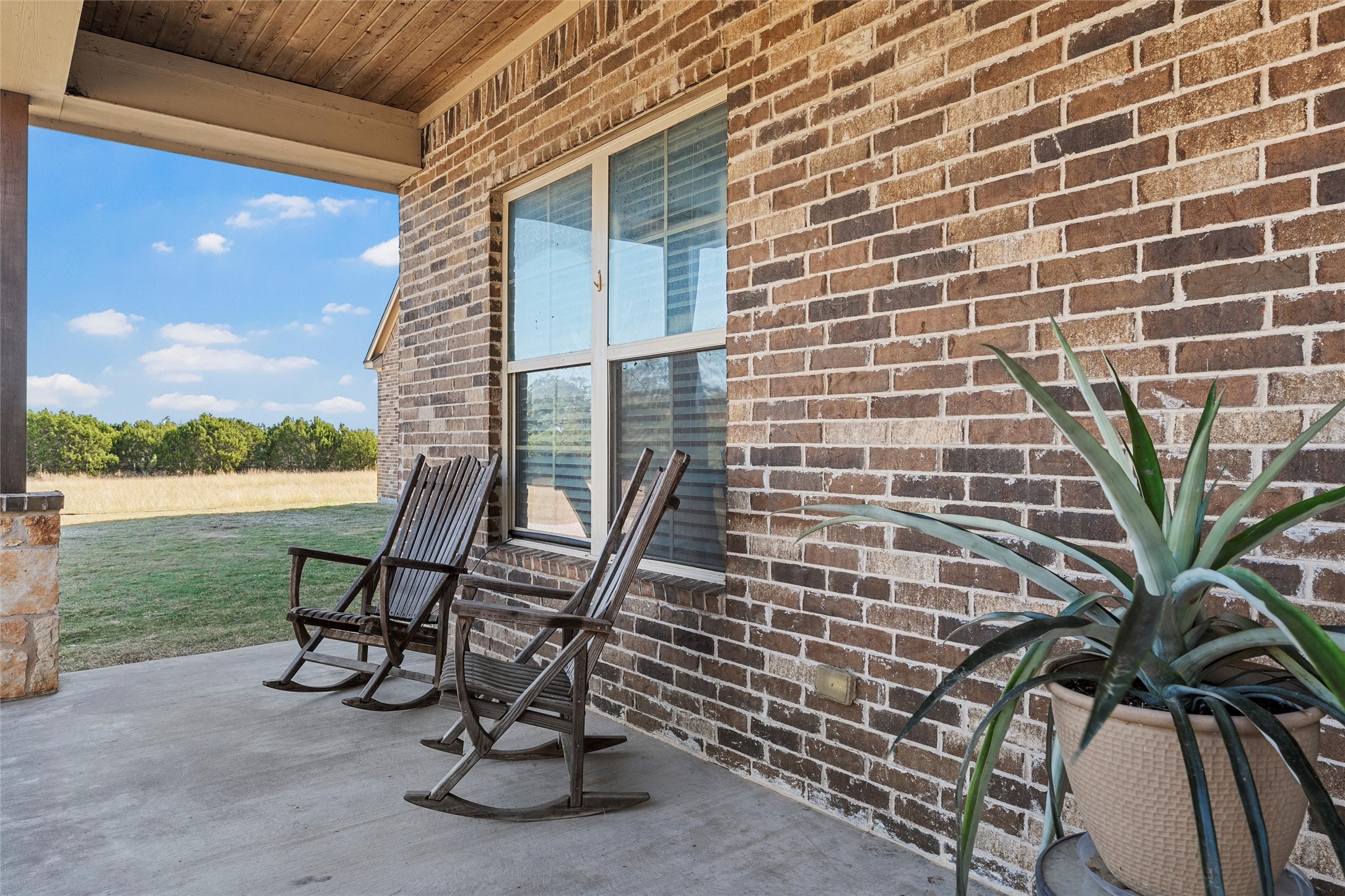2370 Garrett Lane China Spring TX 76633