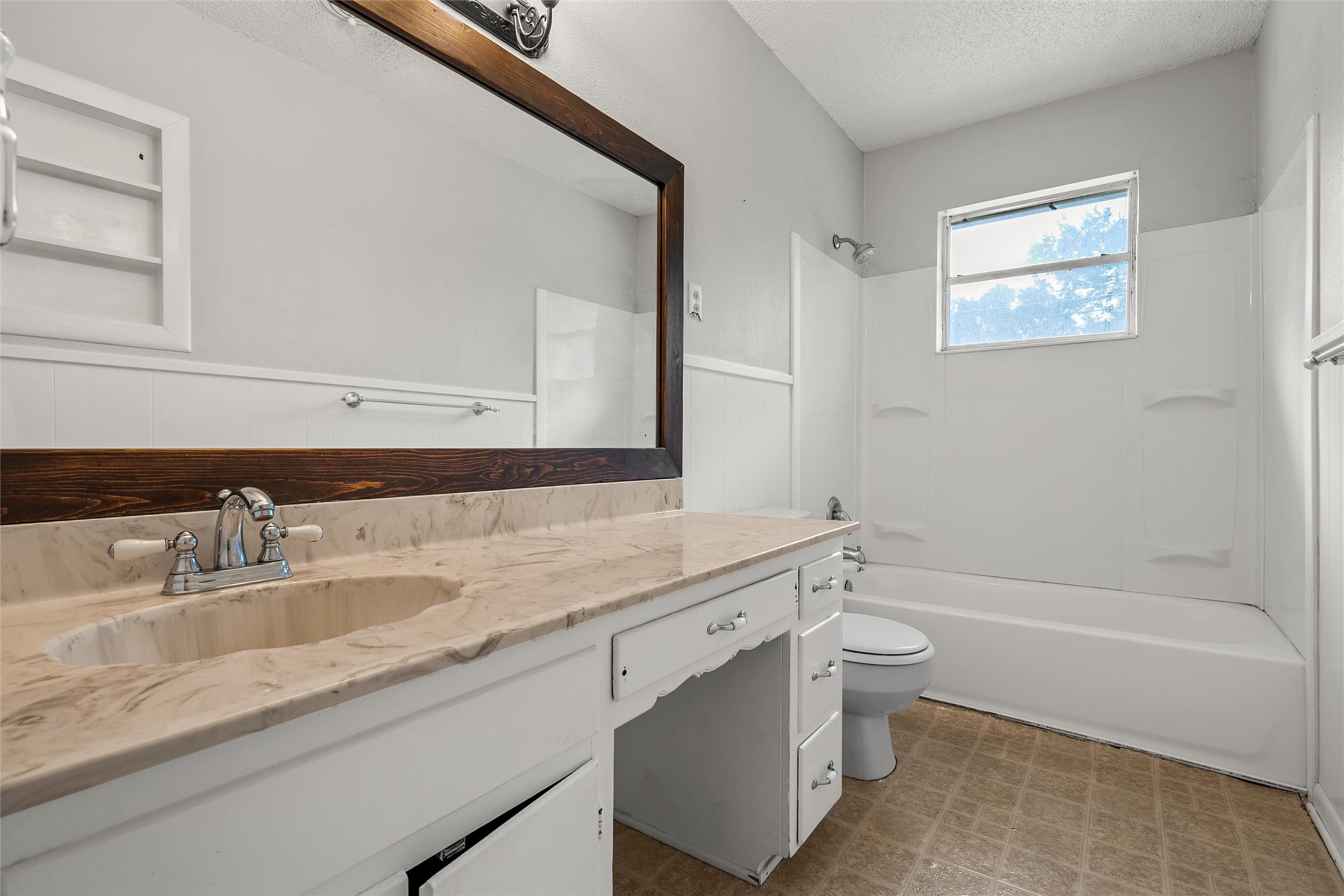 8718 Panther Drive Woodway TX 76712