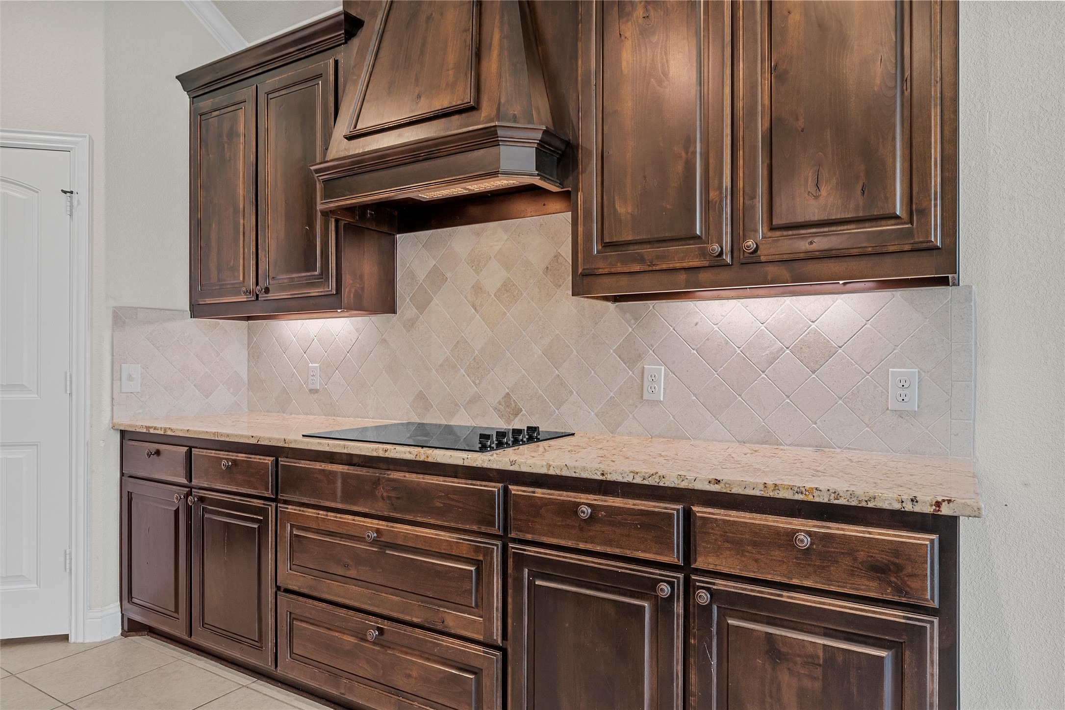 1093 Hesselridge Drive Hewitt TX 76643
