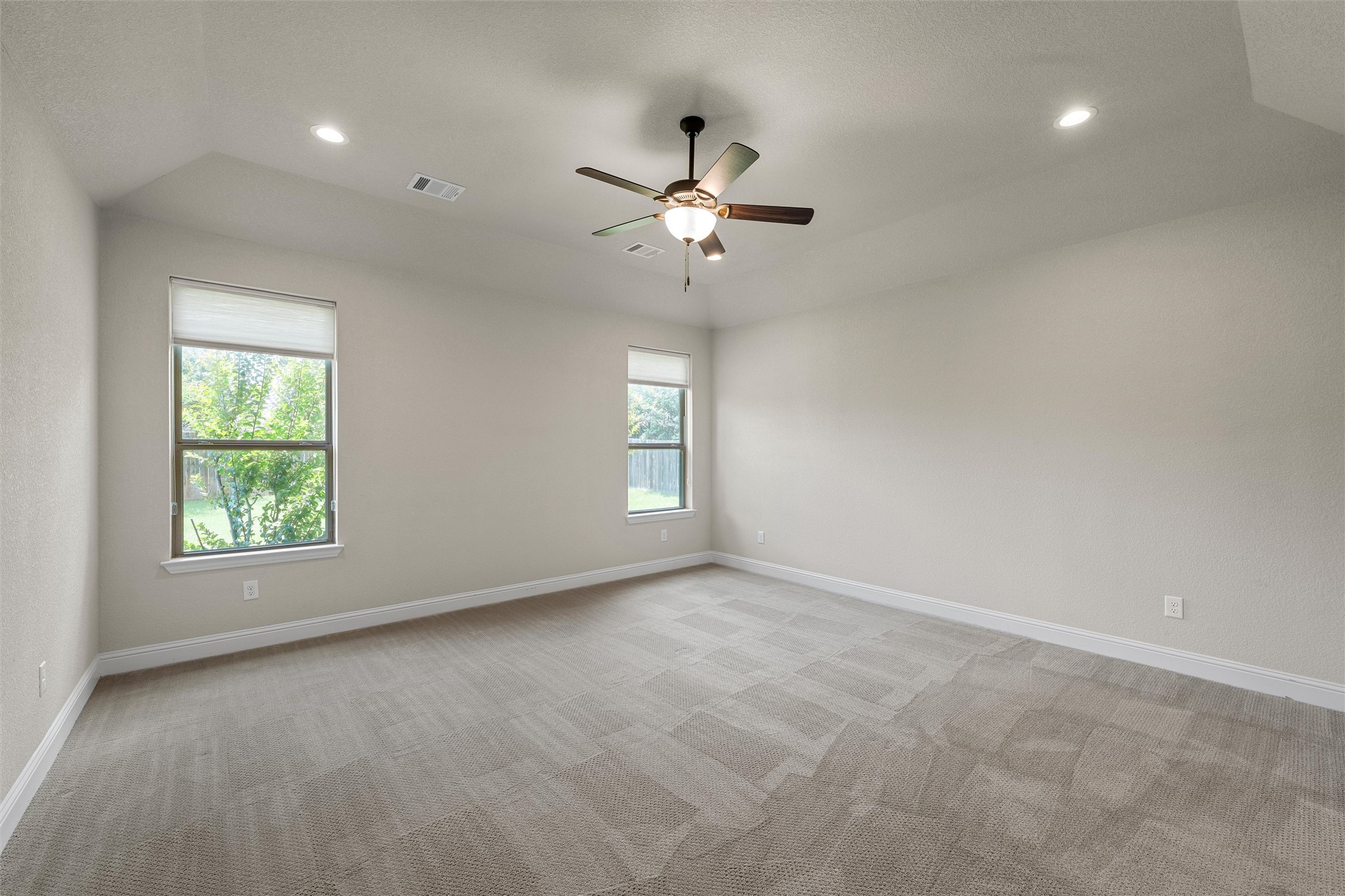 1093 Hesselridge Drive Hewitt TX 76643
