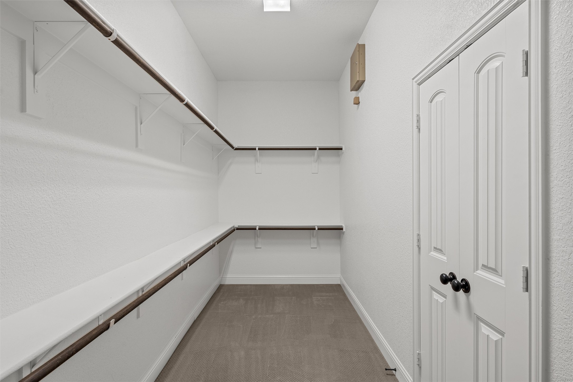 1093 Hesselridge Drive Hewitt TX 76643