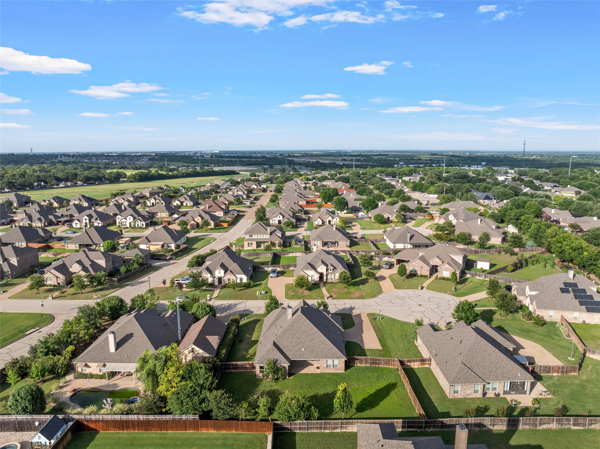 1093 Hesselridge Drive Hewitt TX 76643