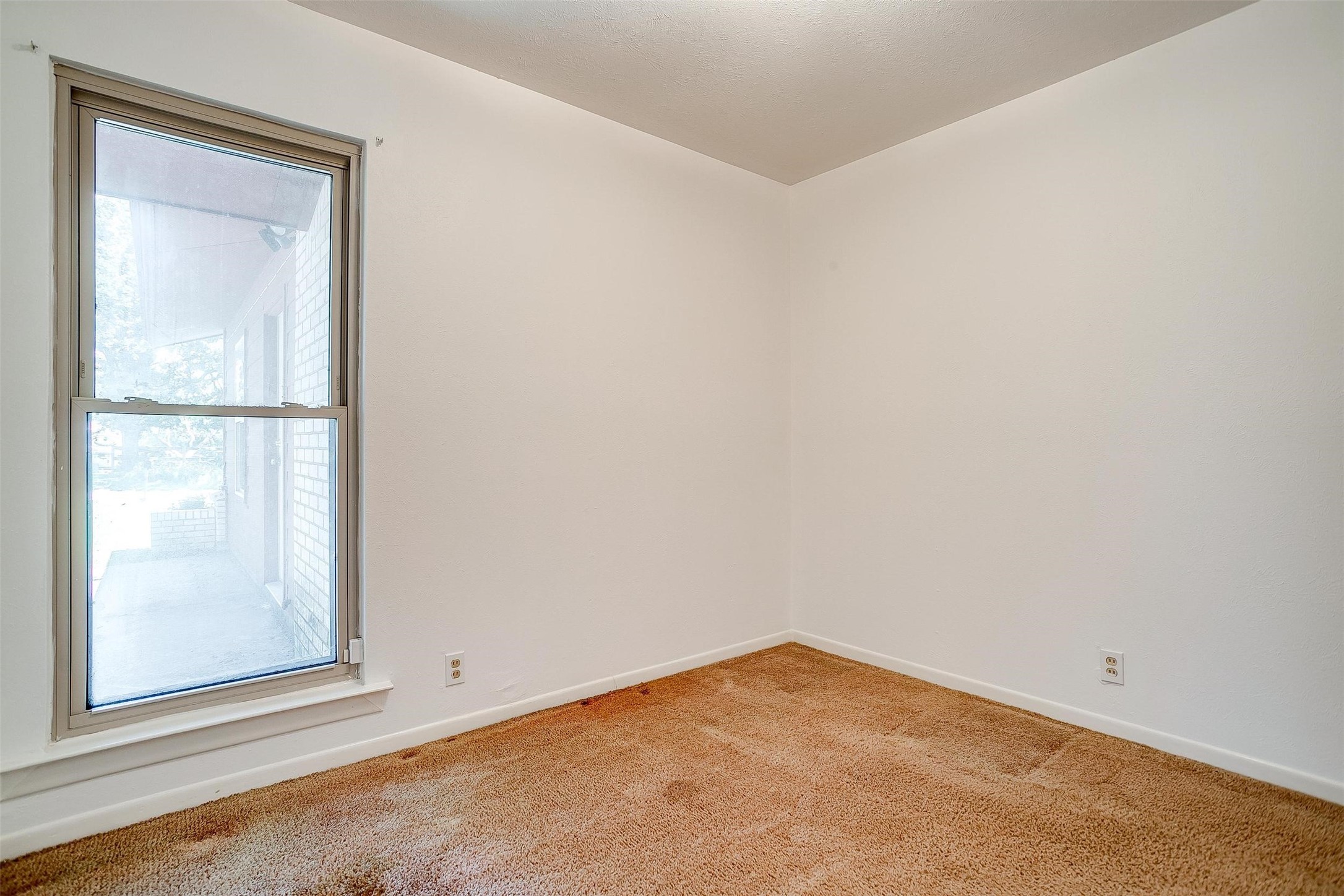 302 S Fox Lane Burleson TX 76028