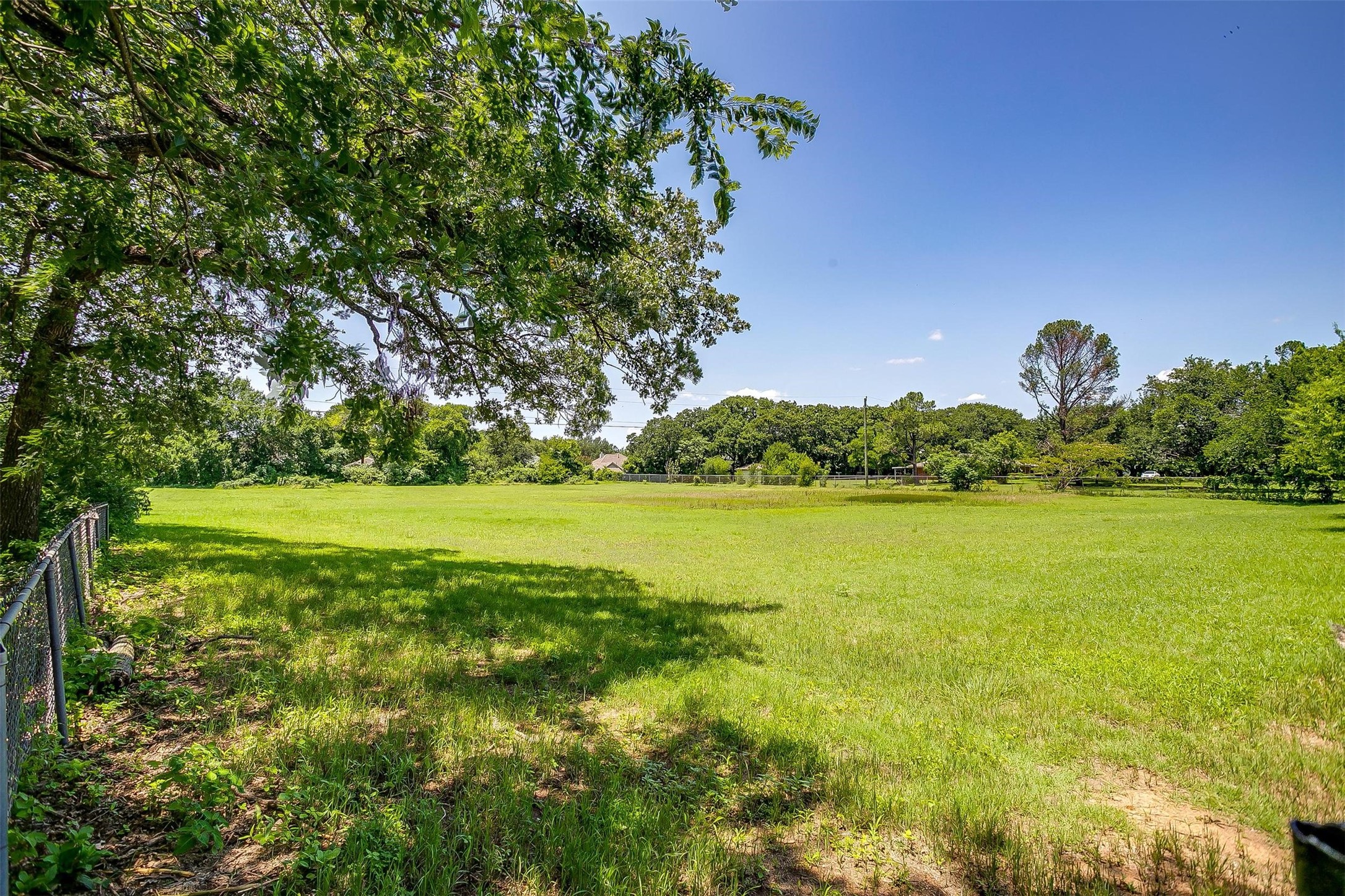 302 S Fox Lane Burleson TX 76028