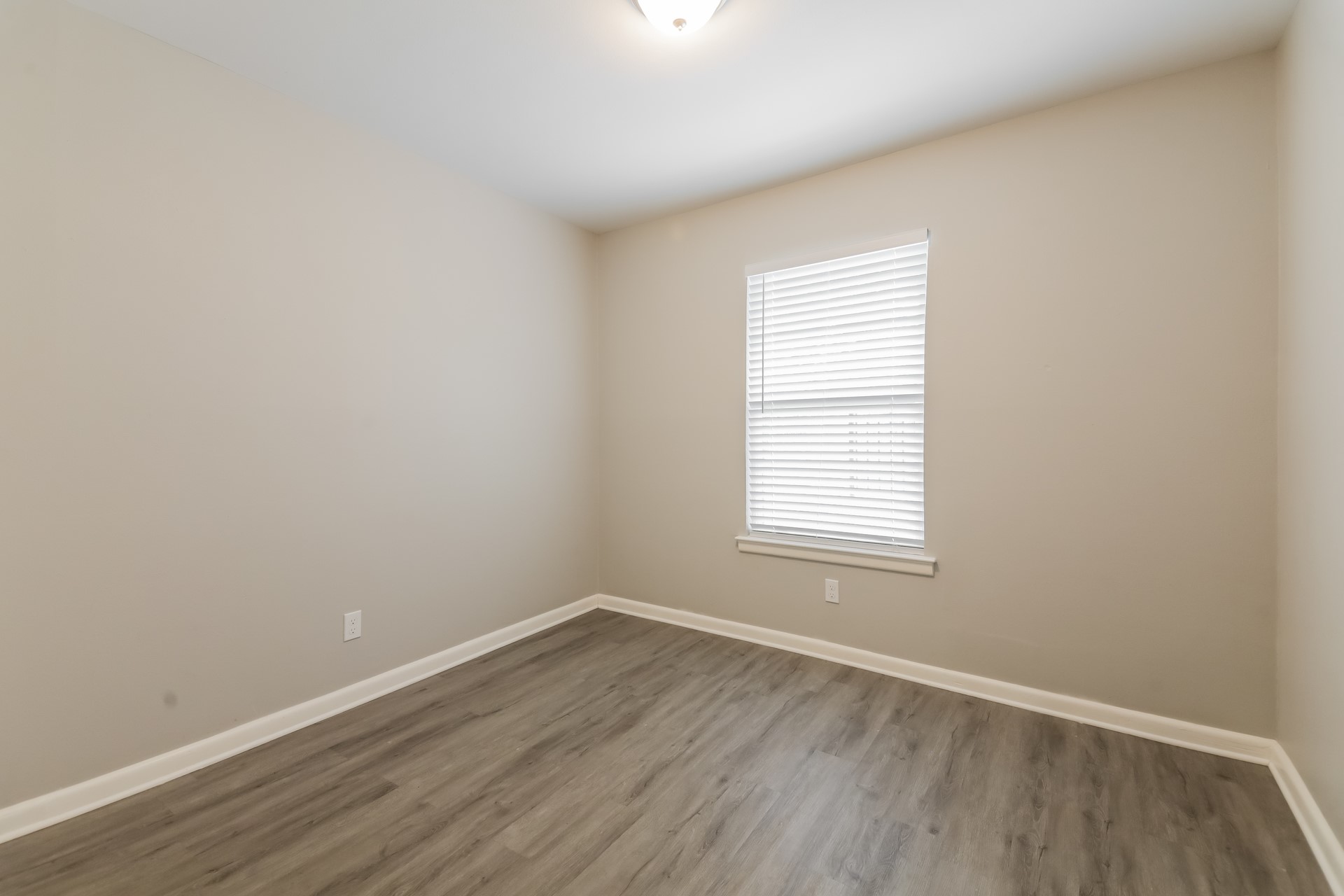 7431 Piedmont Drive Dallas TX 75227