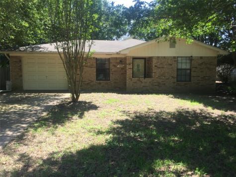 403 Brannan Drive Ennis TX 75119