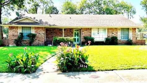 1314 Oak Meadows Drive Dallas TX 75232
