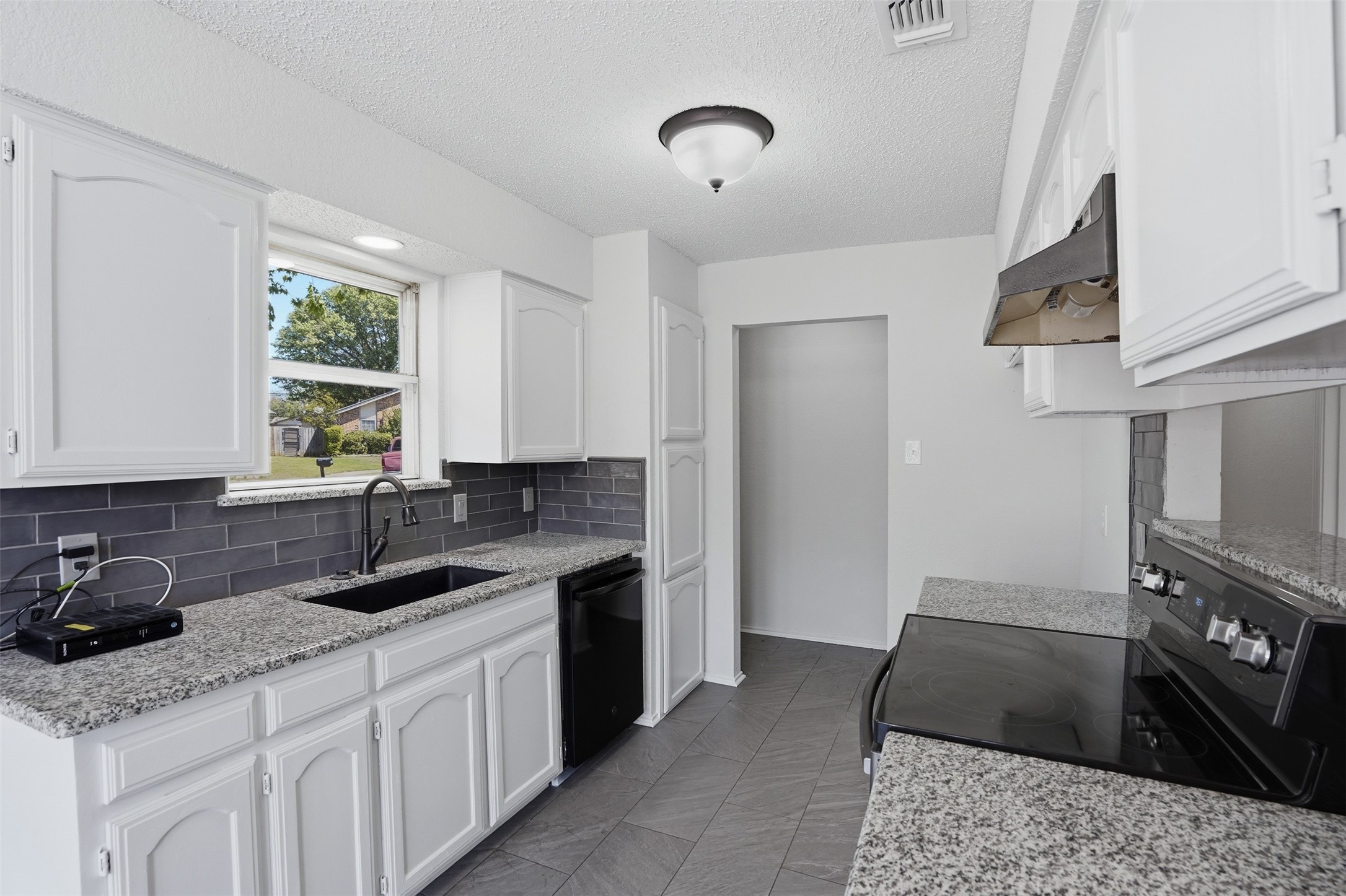 6021 Dusty Road Watauga TX 76148