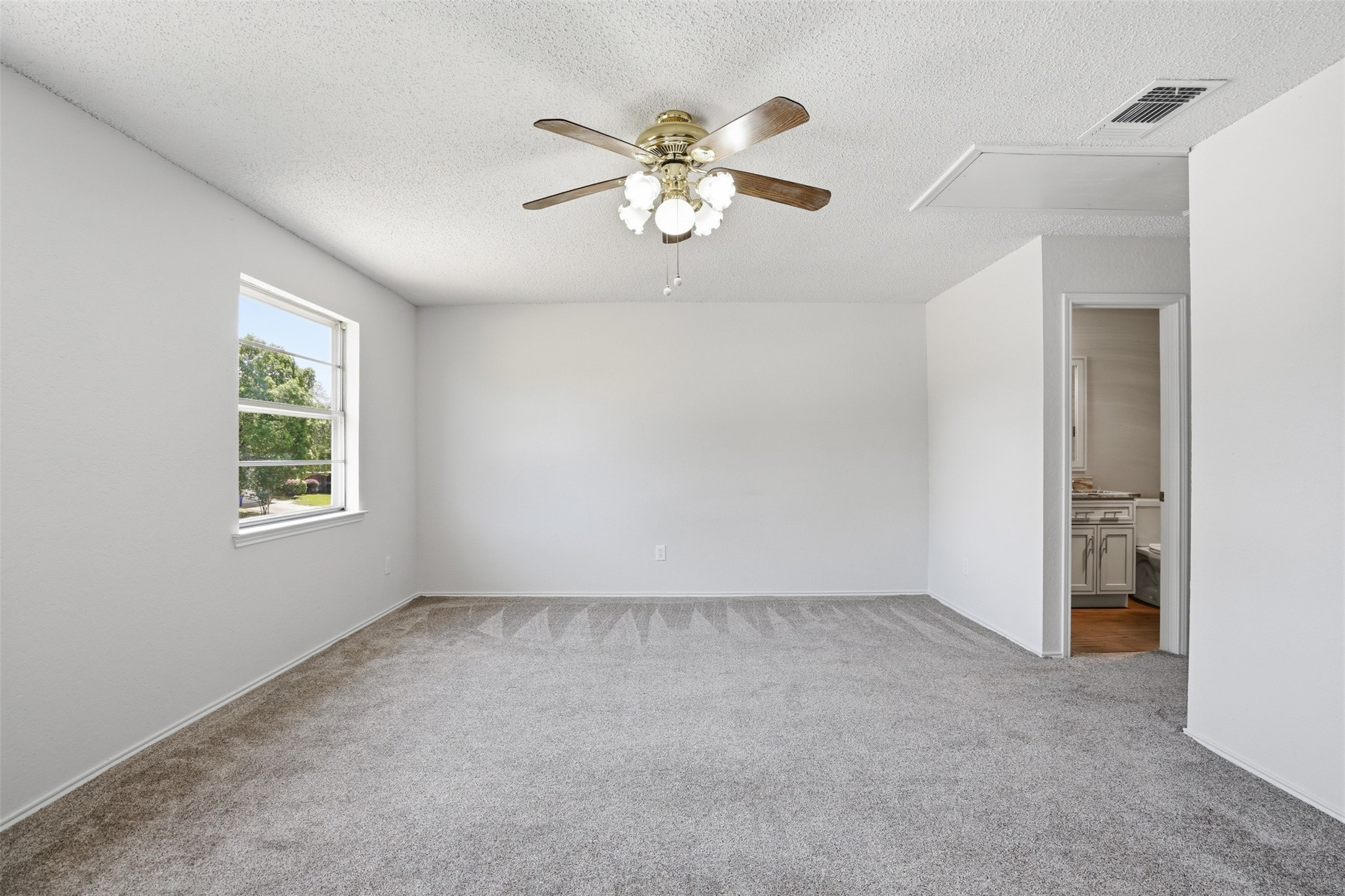 6021 Dusty Road Watauga TX 76148