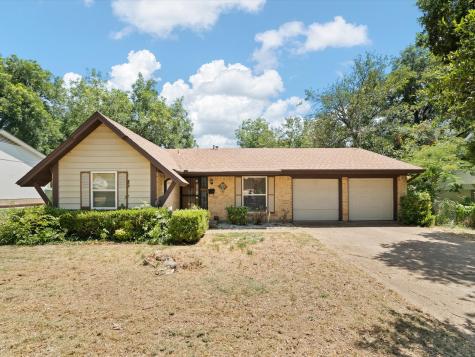 118 E Kenwood Drive Garland TX 75041