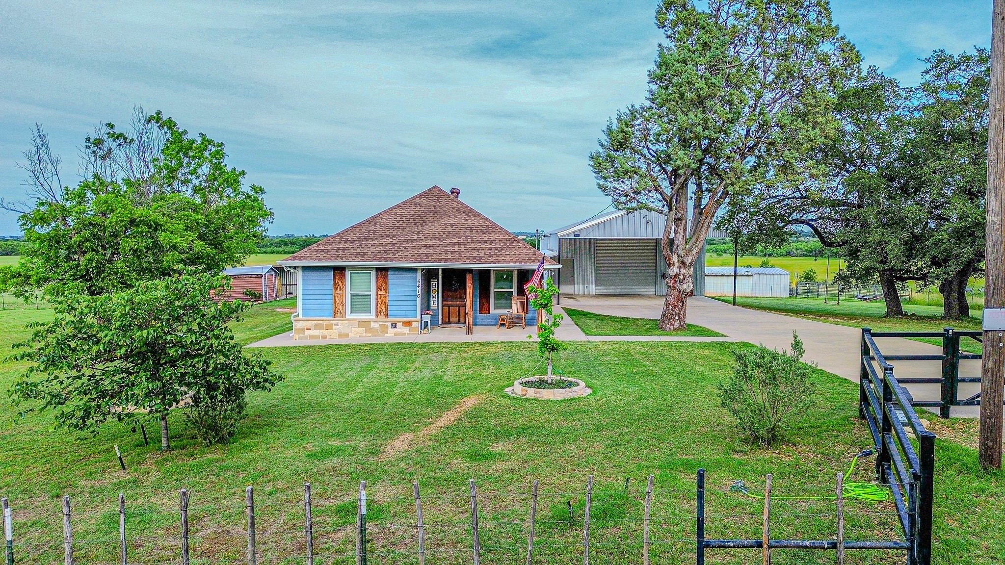 6416 County Road 146 Lipan TX 76462