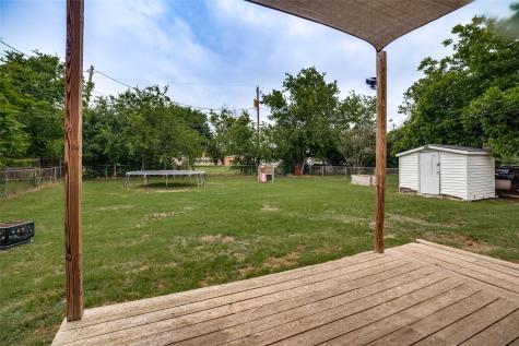 535 Northside Avenue Lewisville TX 75057