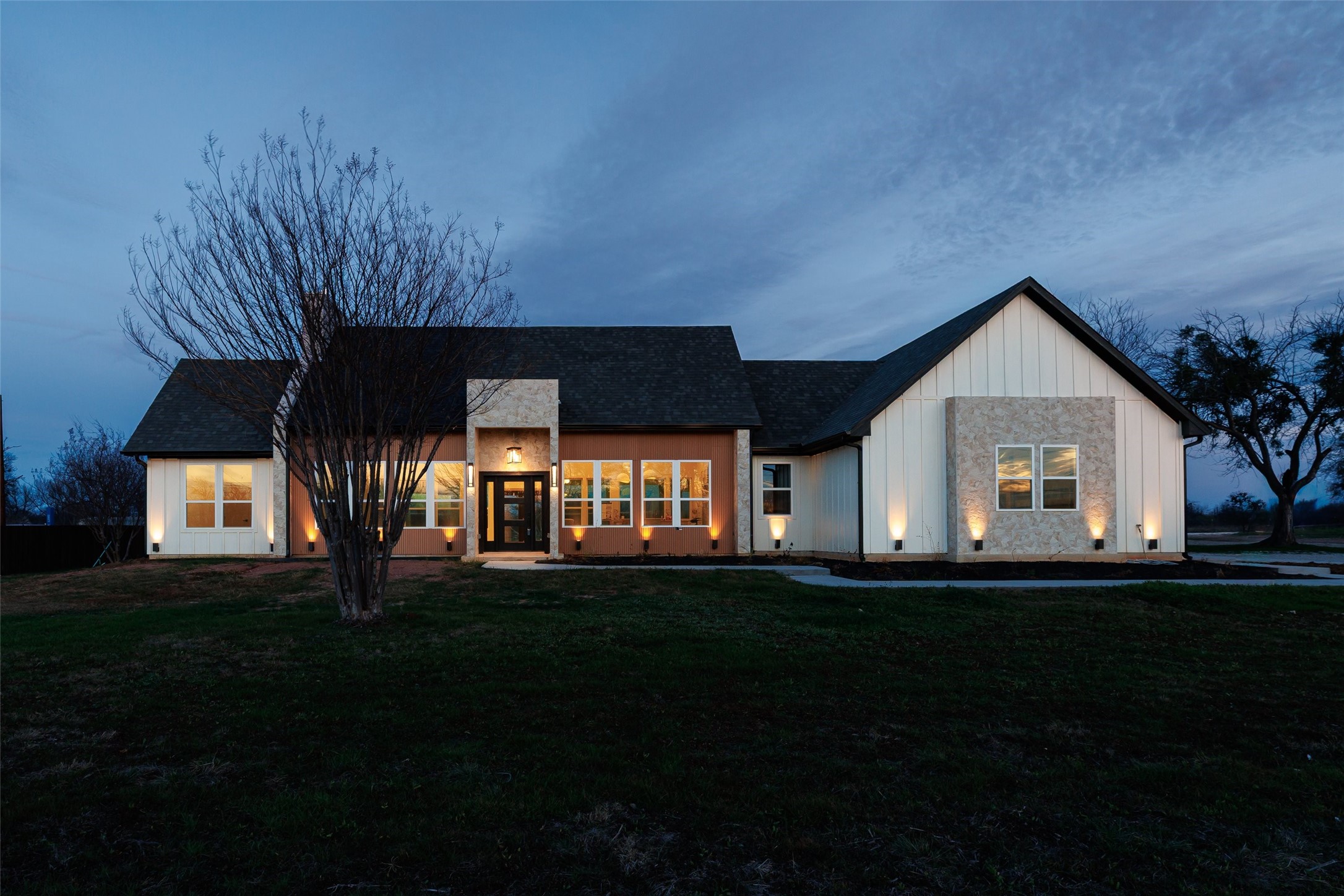 7404 N Sundance Drive Joshua TX 76058