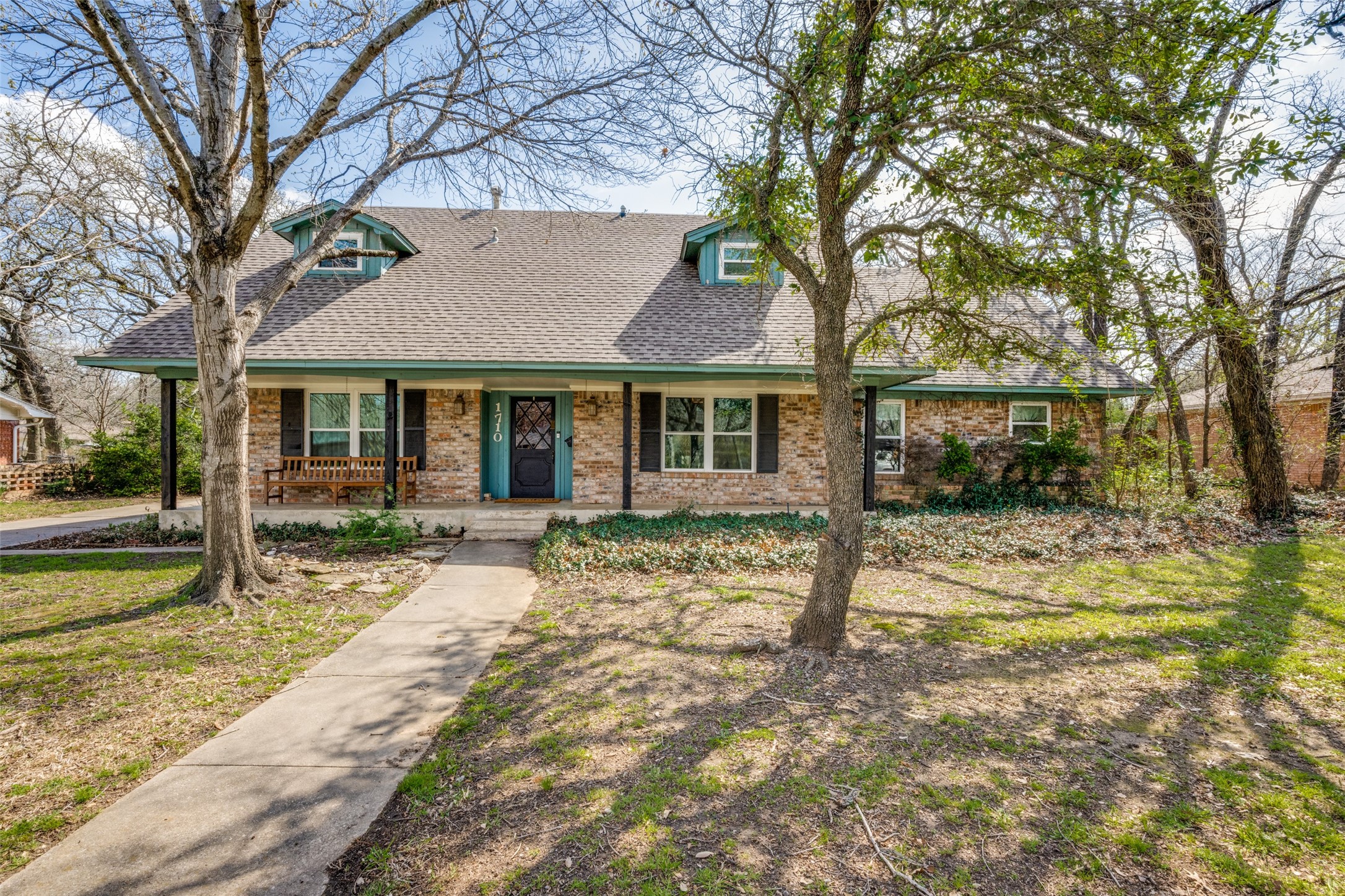 1710 Mistywood Lane Denton TX 76209