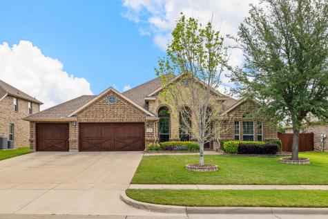 2234 Fallbrooke Drive Grand Prairie TX 75050