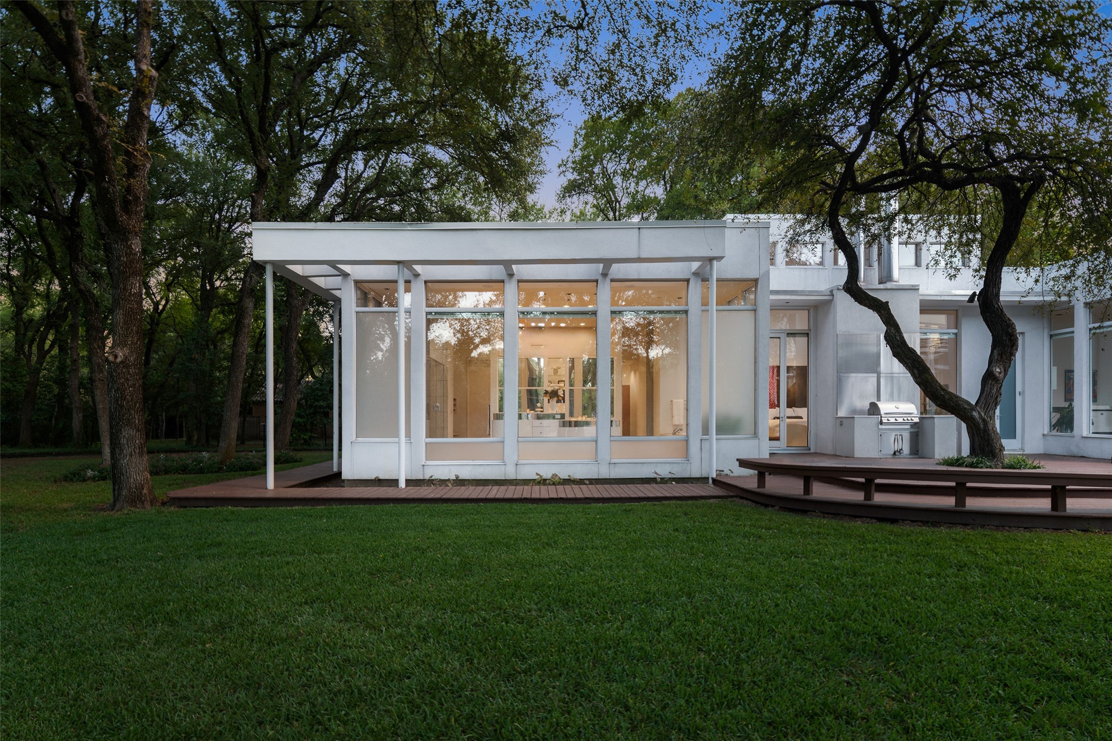 4130 Cochran Chapel Dallas TX 75209