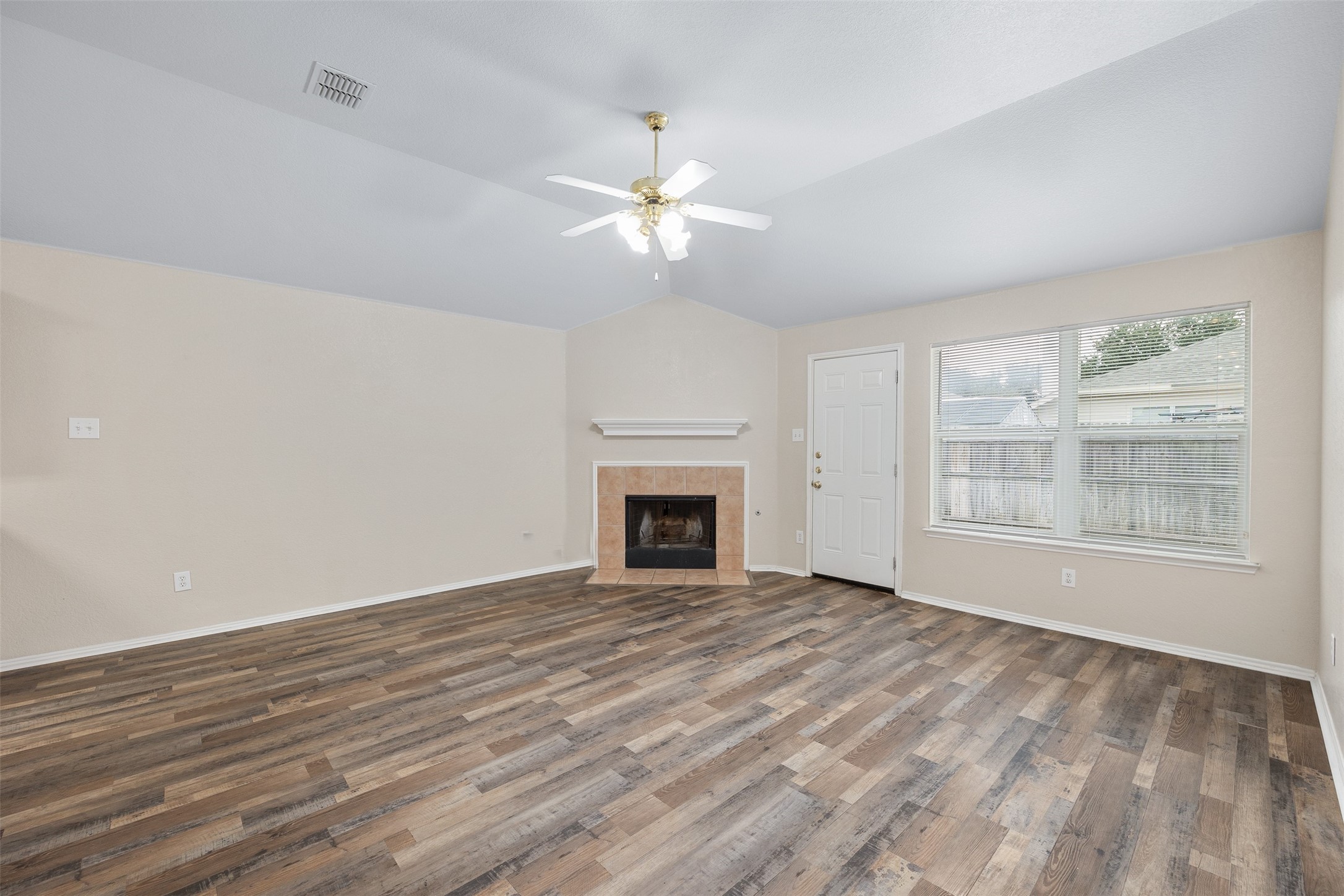 1432 Bluff Oak Way Fort Worth TX 76131