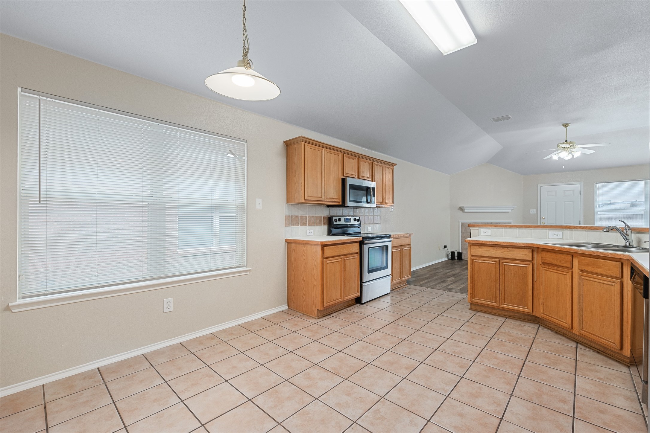 1432 Bluff Oak Way Fort Worth TX 76131