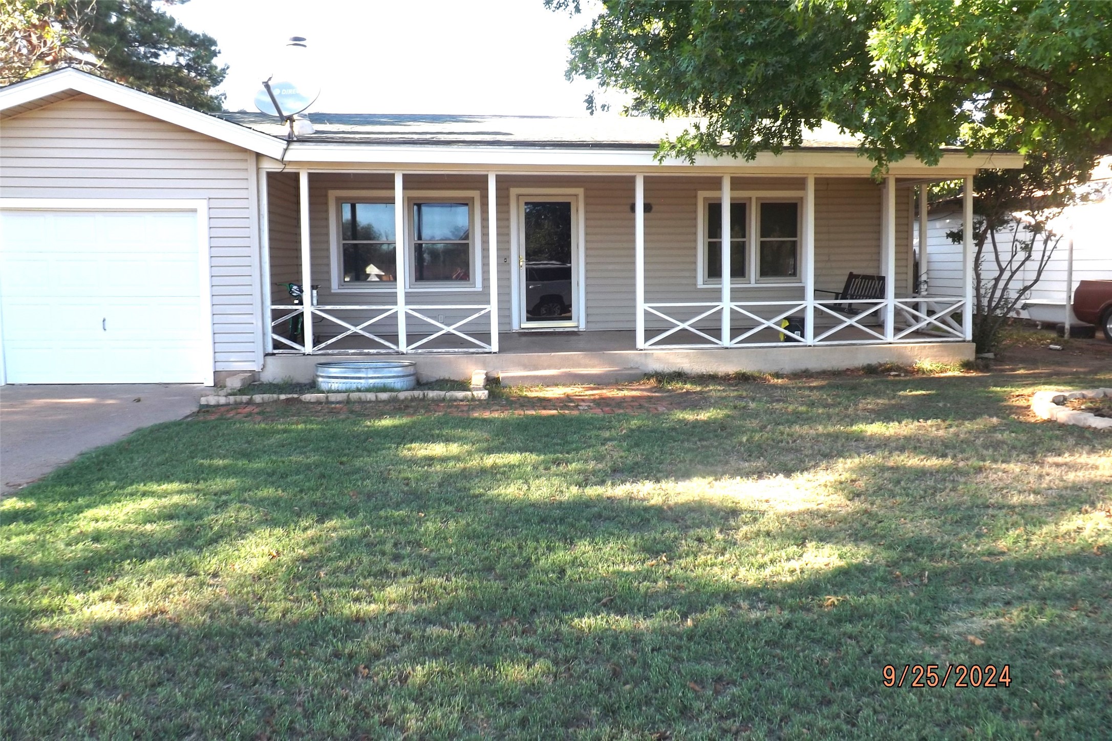1012 NW 1st Street Hamlin TX 79520