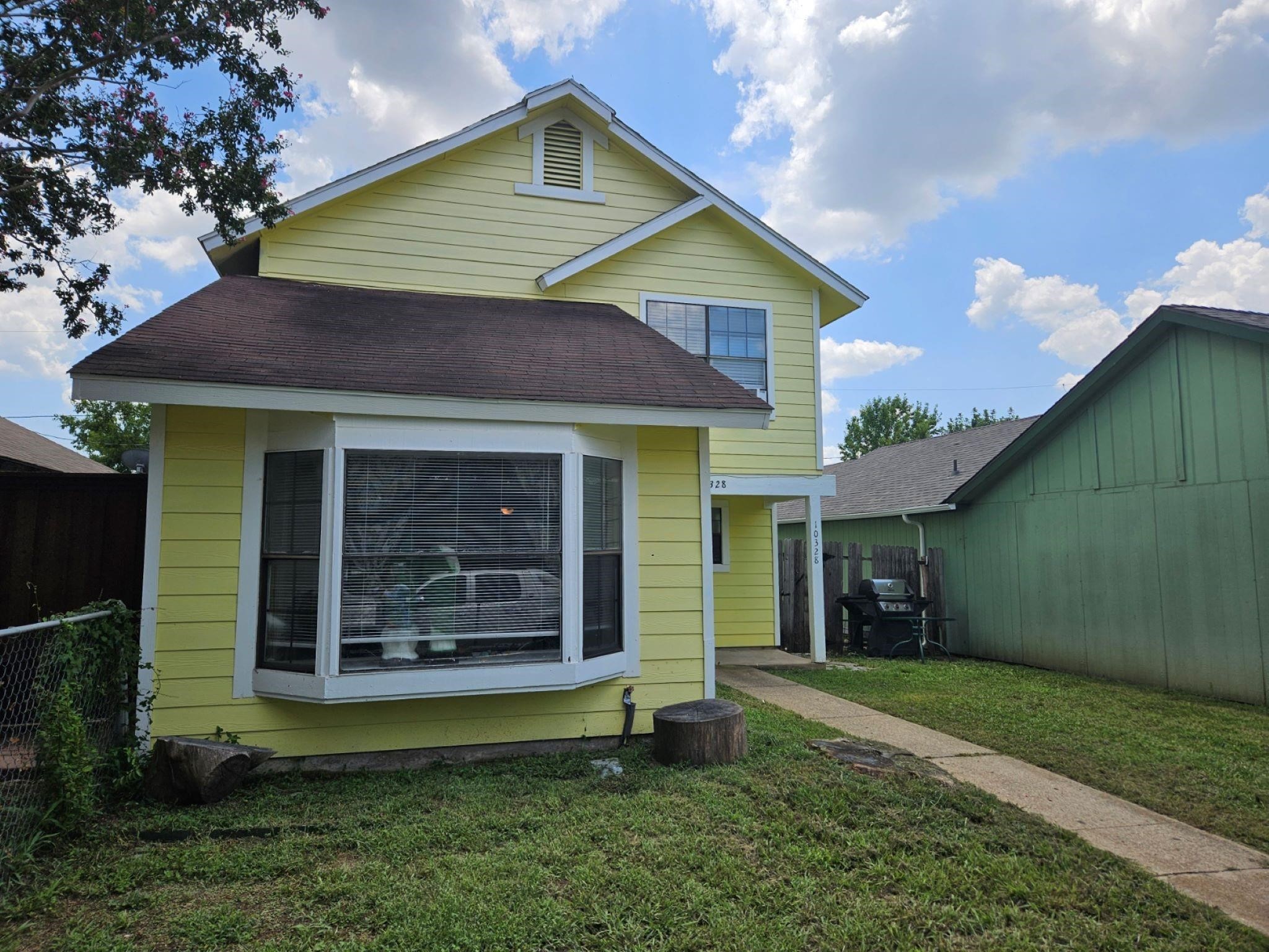 10328 New Bedford Drive Dallas TX 75217