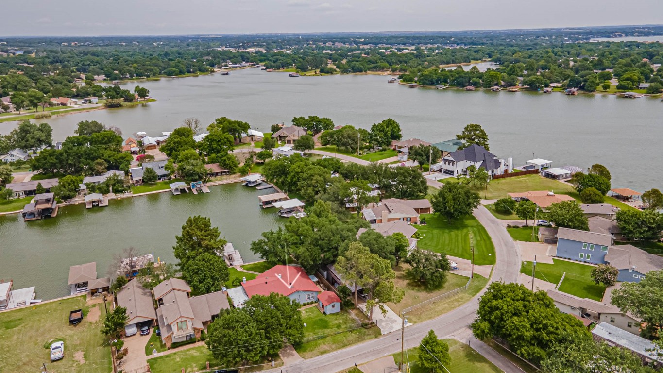 4726 E Holiday Estates Court Granbury TX 76049