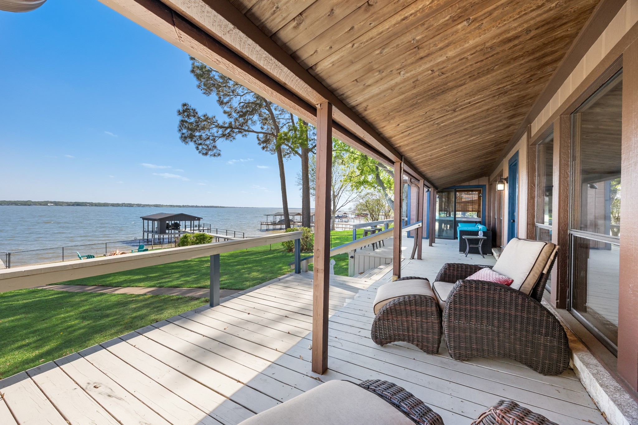 18409 Shore Drive Kemp TX 75143