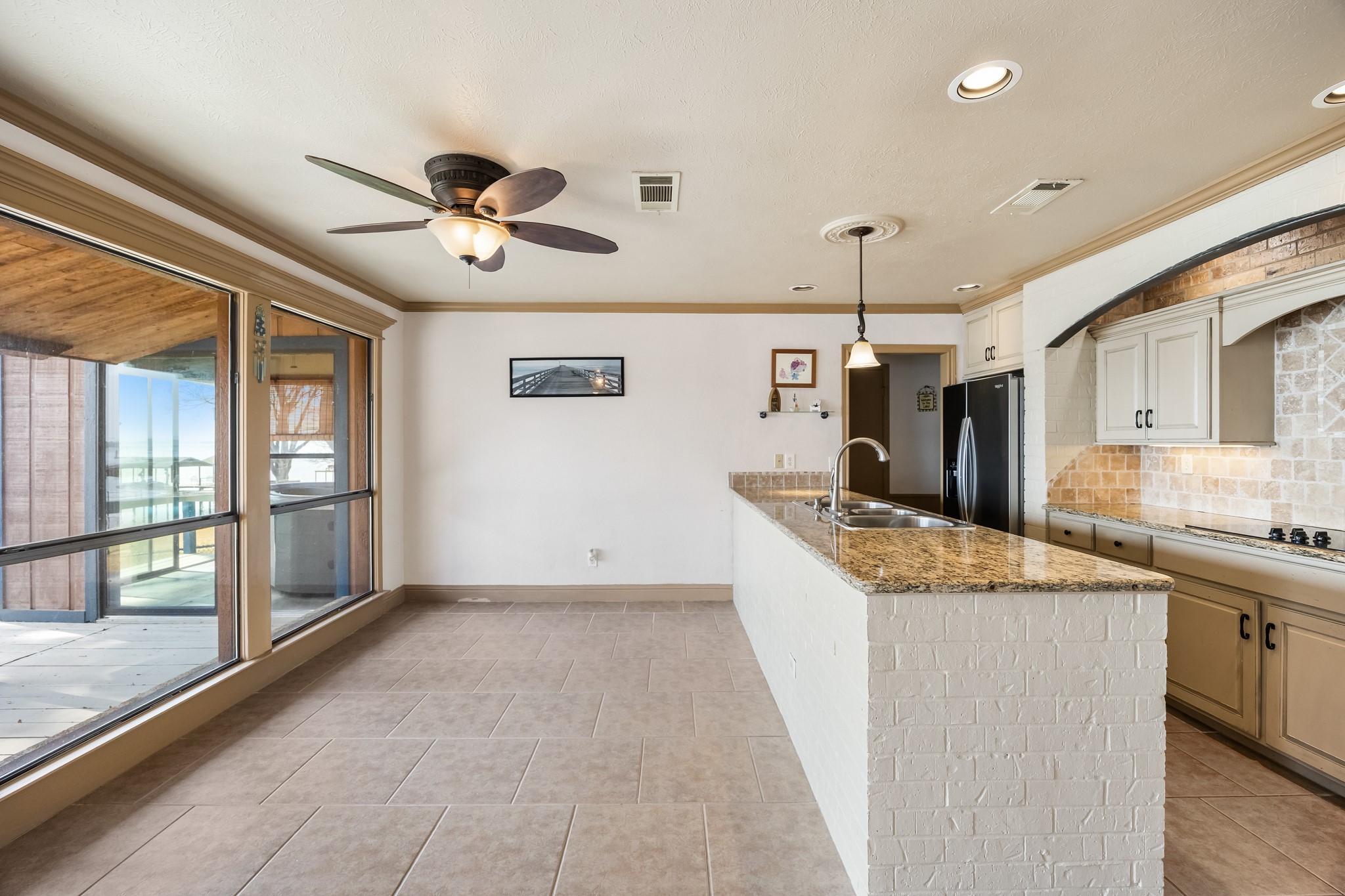 18409 Shore Drive Kemp TX 75143