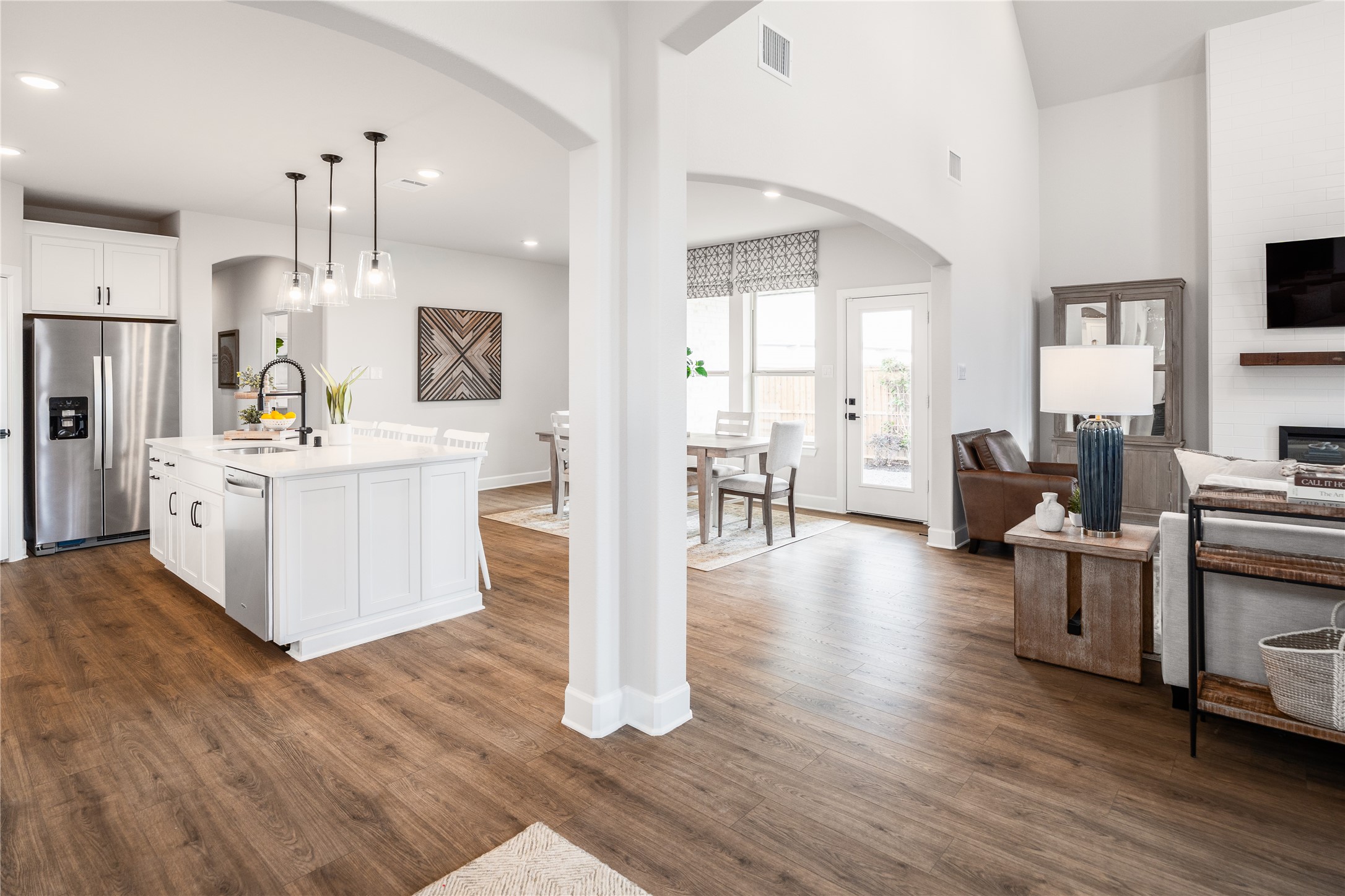 1408 Sun Garden Way Justin TX 76247