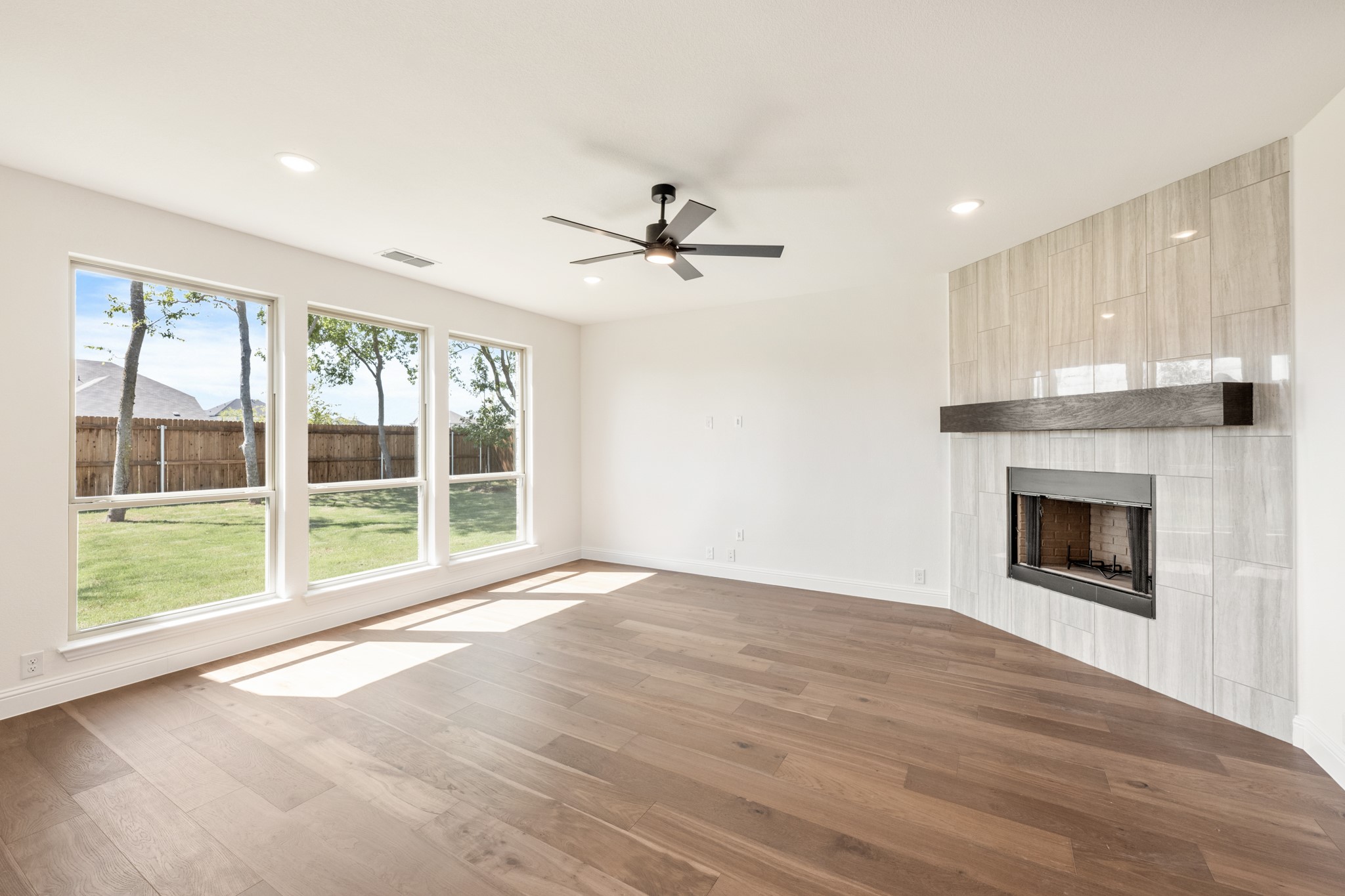 438 London Drive Lavon TX 75166