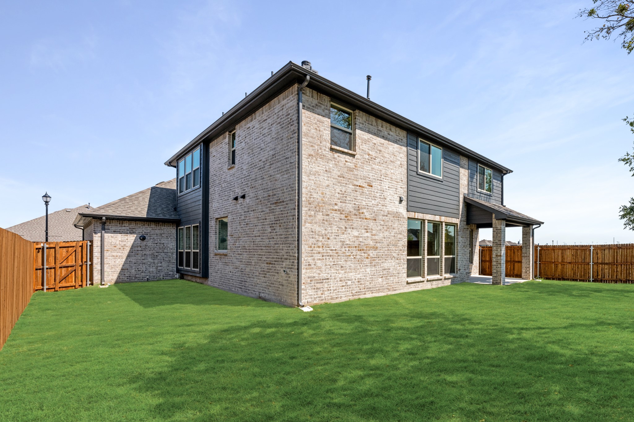 438 London Drive Lavon TX 75166