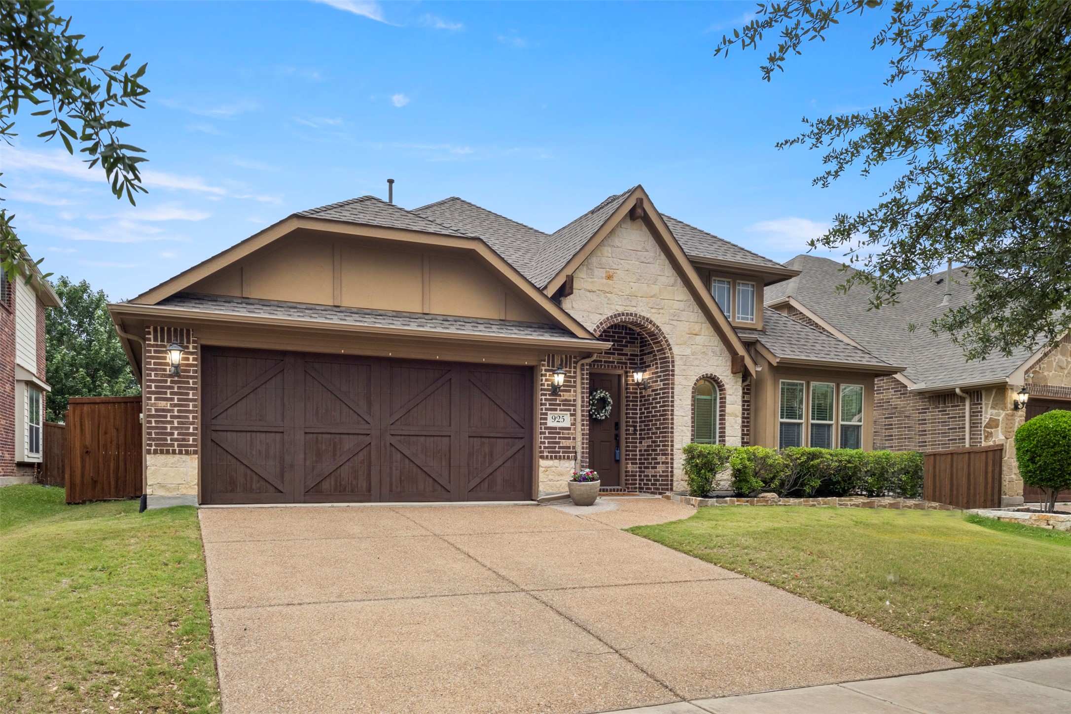 925 Lighthouse Lane Savannah TX 76227