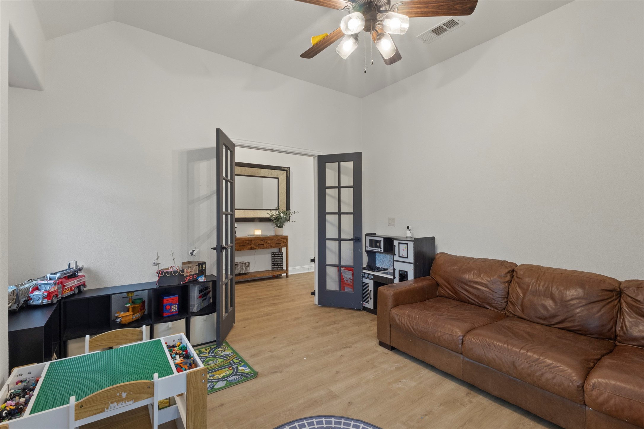925 Lighthouse Lane Savannah TX 76227