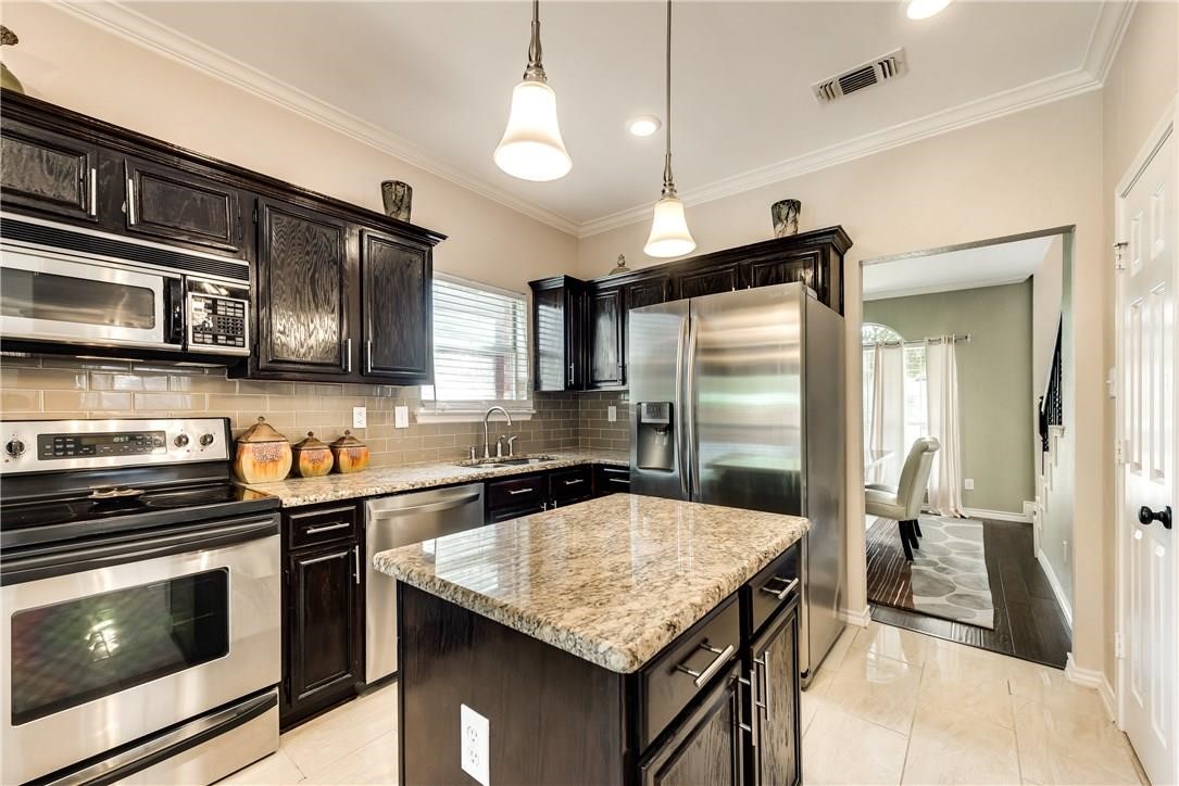 1513 Lodengreen Court Plano TX 75023