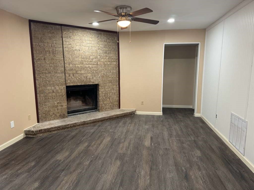 4717 Redwood Drive Garland TX 75043