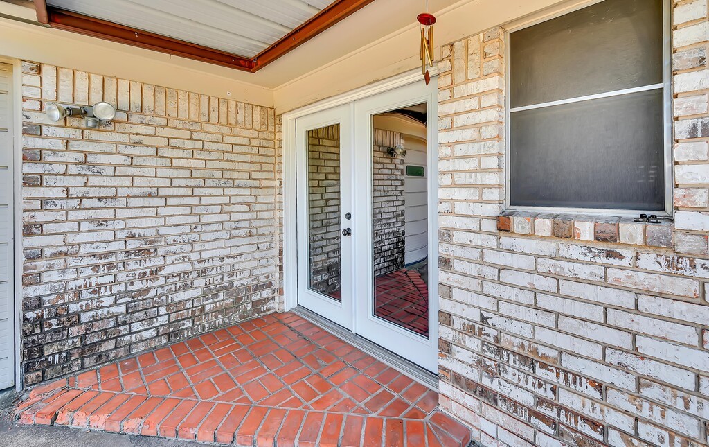 216 Texas Avenue Hewitt TX 76643