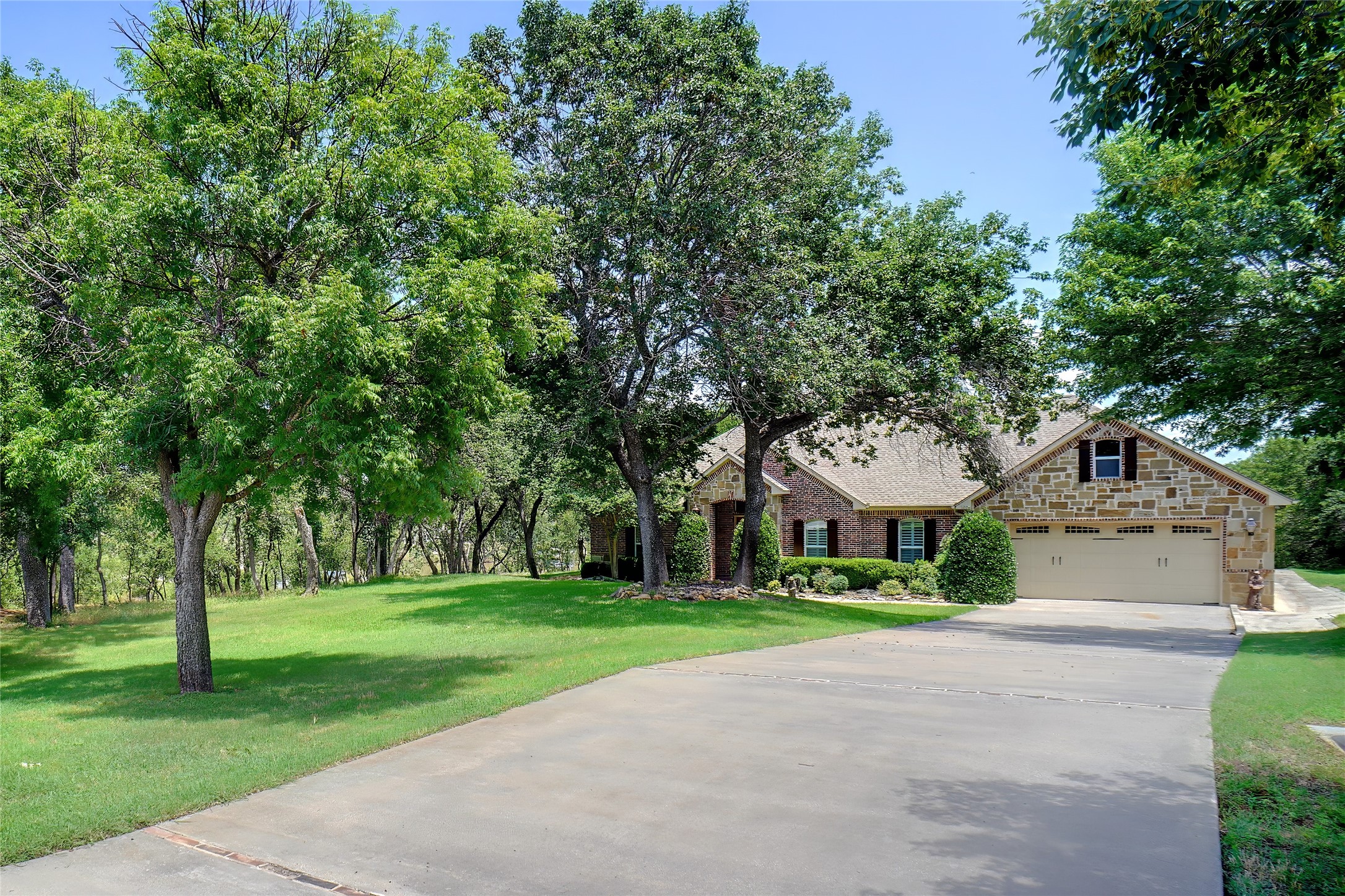 120 French Kingston Court Chico TX 76431