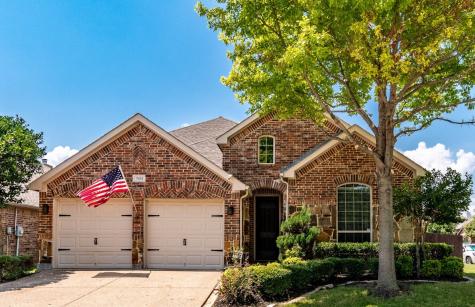 7031 Orion Drive Grand Prairie TX 75054