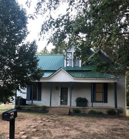 2207 W Sherman Street Paris TX 75460