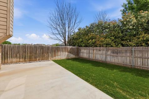 10832 Thorngrove Court Fort Worth TX 76052