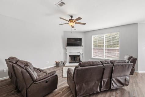 10832 Thorngrove Court Fort Worth TX 76052