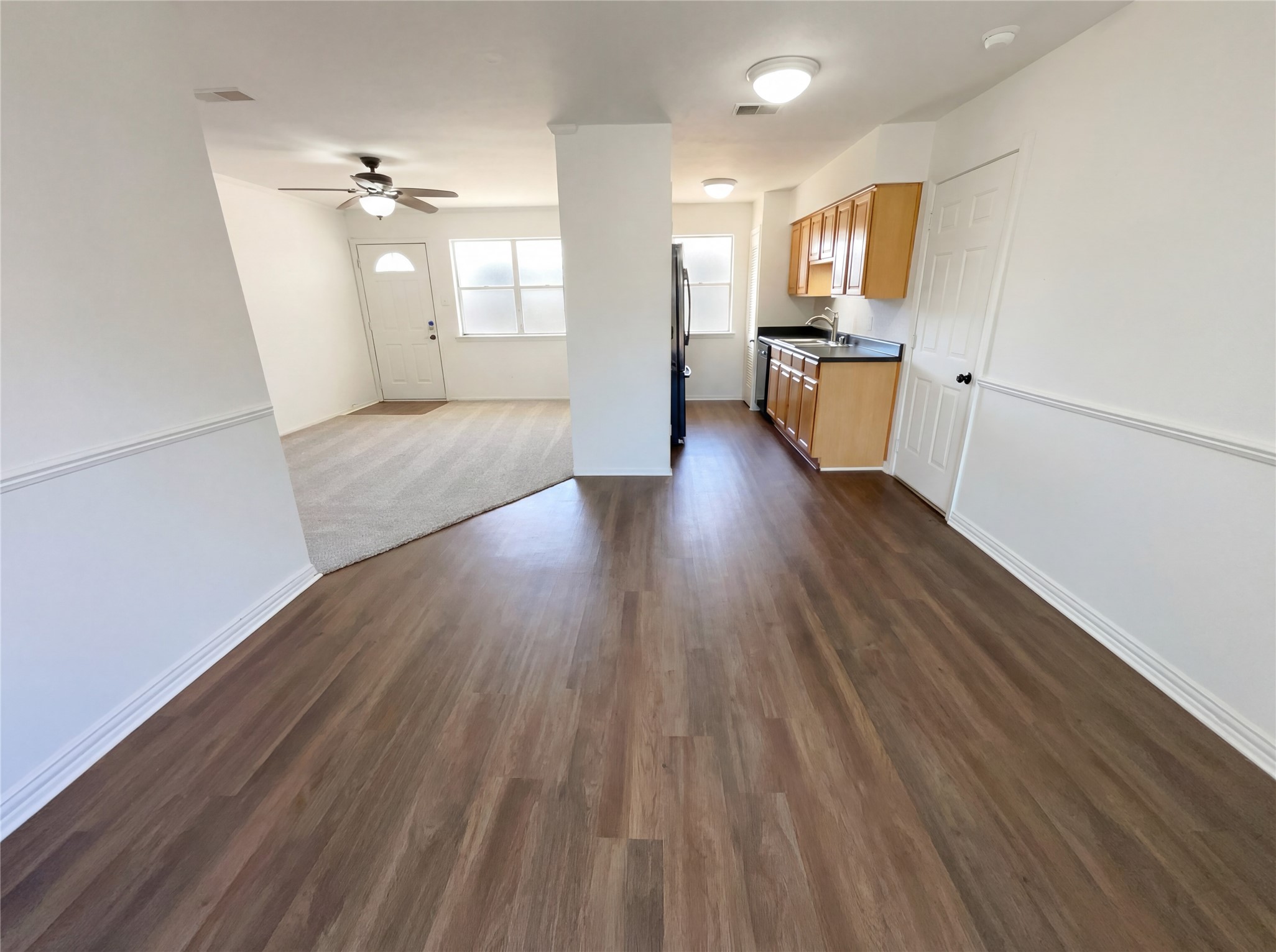 821 E Mission Street Crowley TX 76036